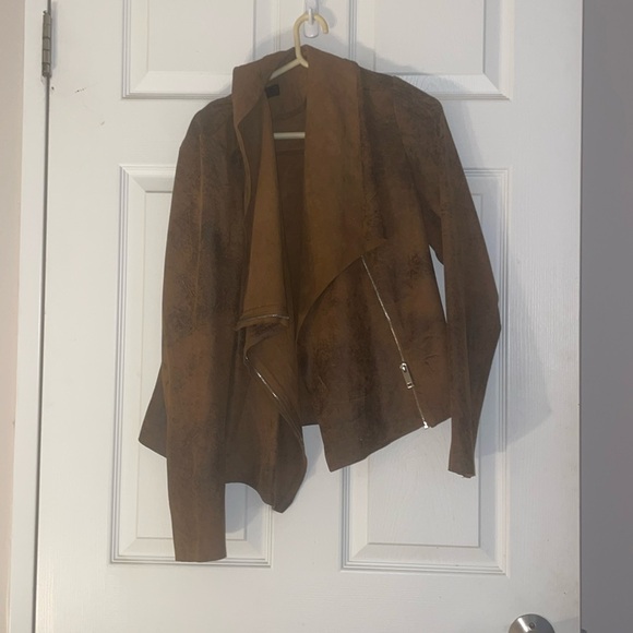 Cool fake leather distressed vibe brown light jacket - Picture 1 of 4